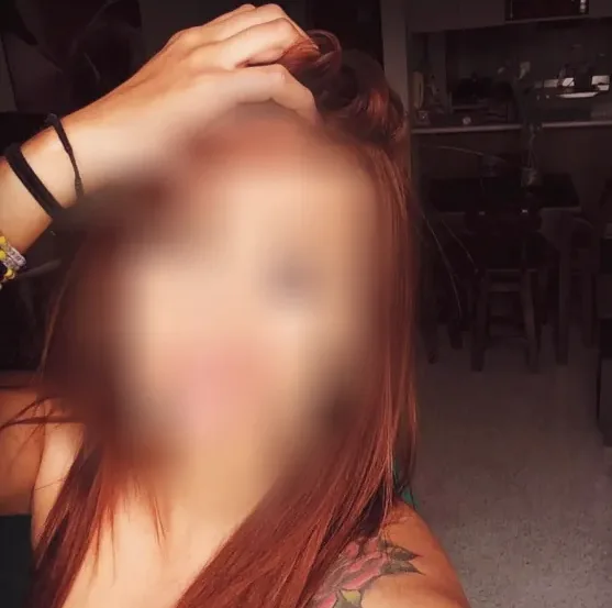 Fenna, 37