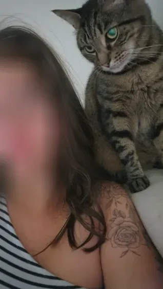 Leyla, 28