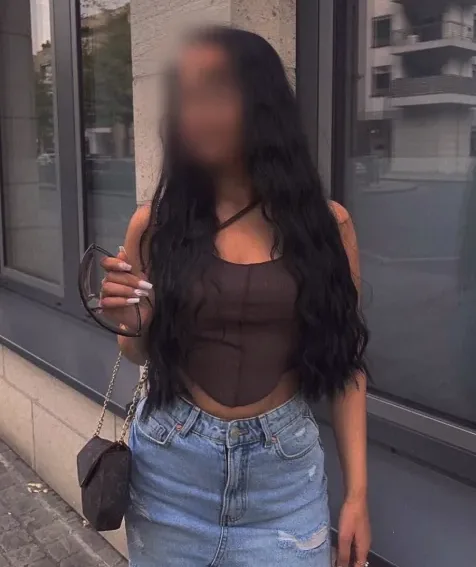 Lieke, 19