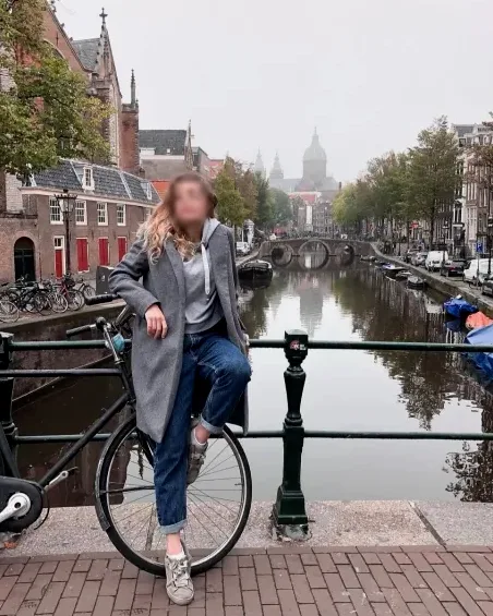 Maaike, 35