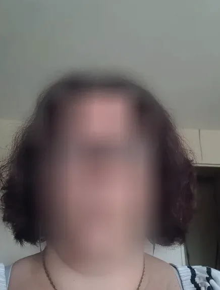 Nikki, 37