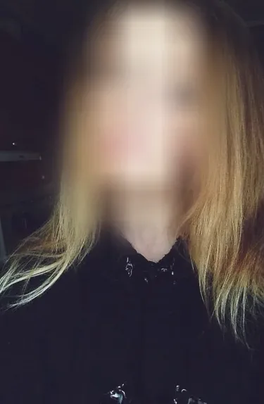 Sofia, 28