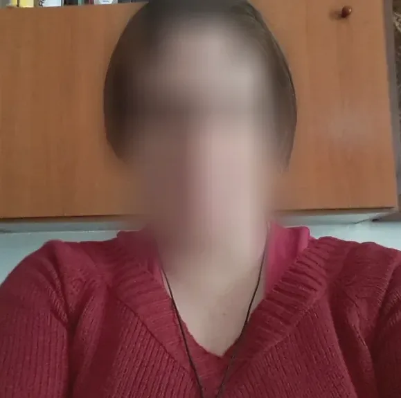 Zainab, 40
